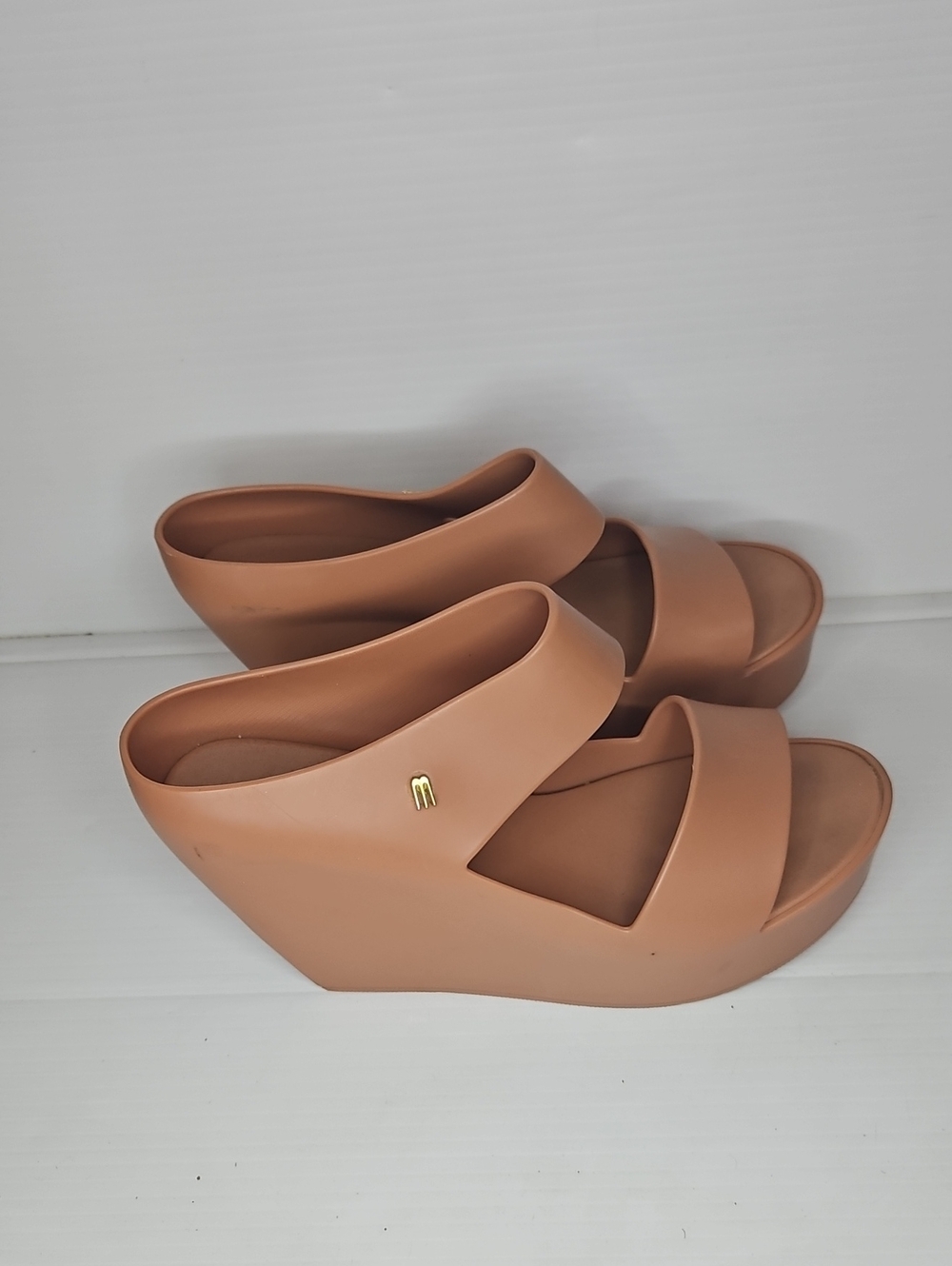 Melissa Creative Double Strap Wedges - Size 8 - Gently Used